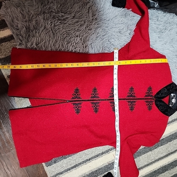 St. John Collection Vintage Renaissance Style Blazer. Size 10 - Picture 5 of 12